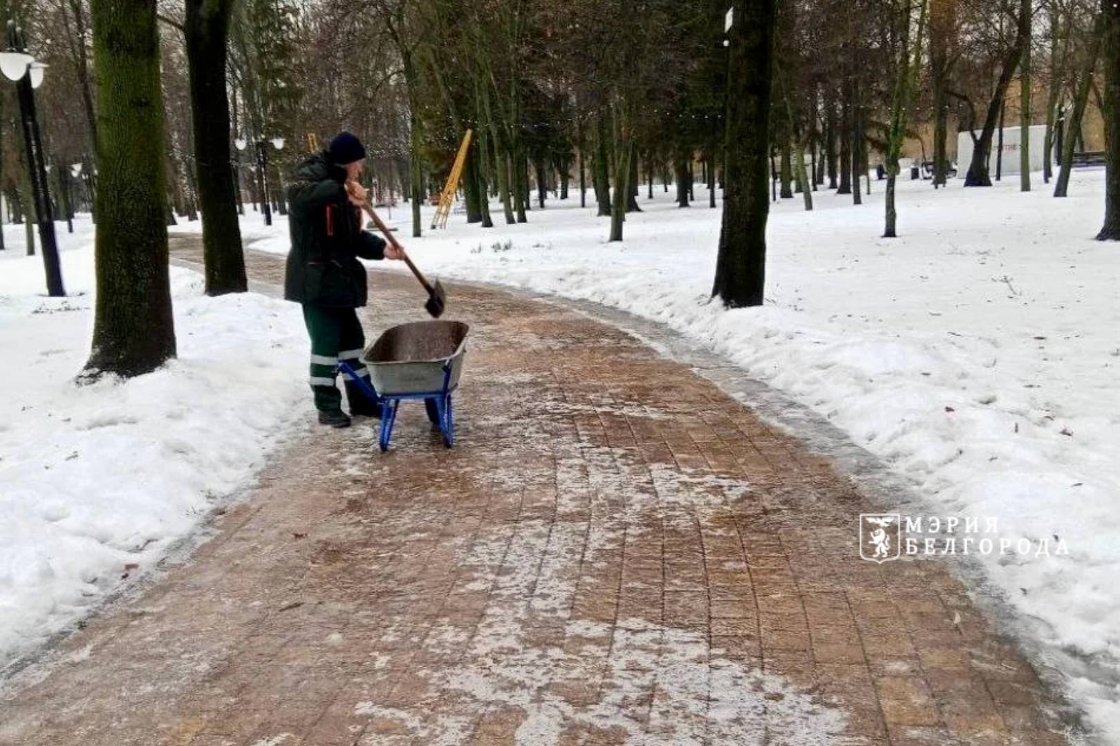 Внимание: на дорогах гололедица! Внимание: на дорогах гололедица!