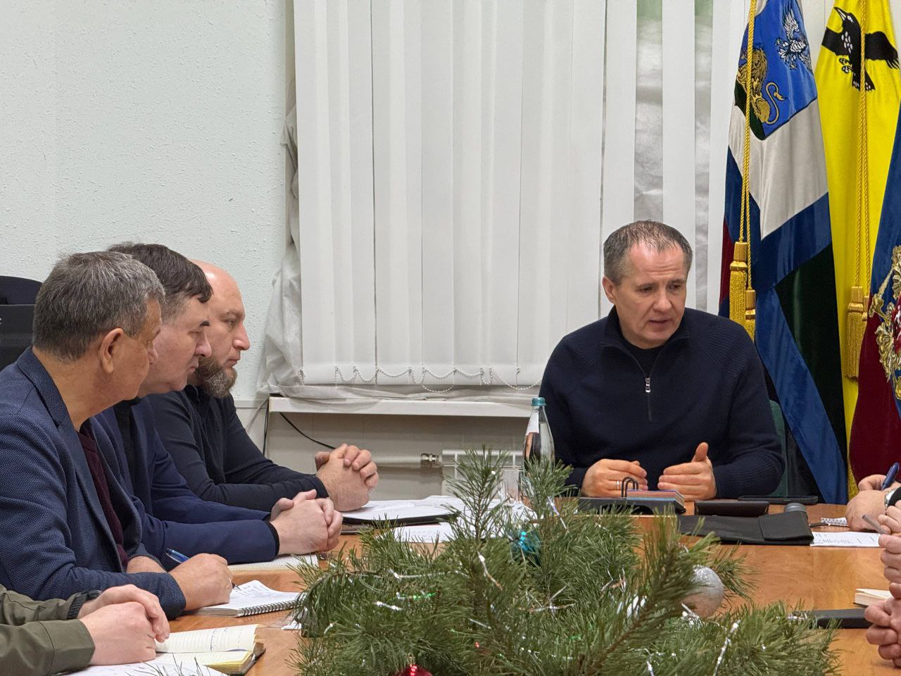 Вячеслав Гладков: В Грайвороне провел совещание по вопросам обеспечения безопасности жителей Вячеслав Гладков: В Грайвороне провел совещание по вопросам обеспечения безопасности жителей