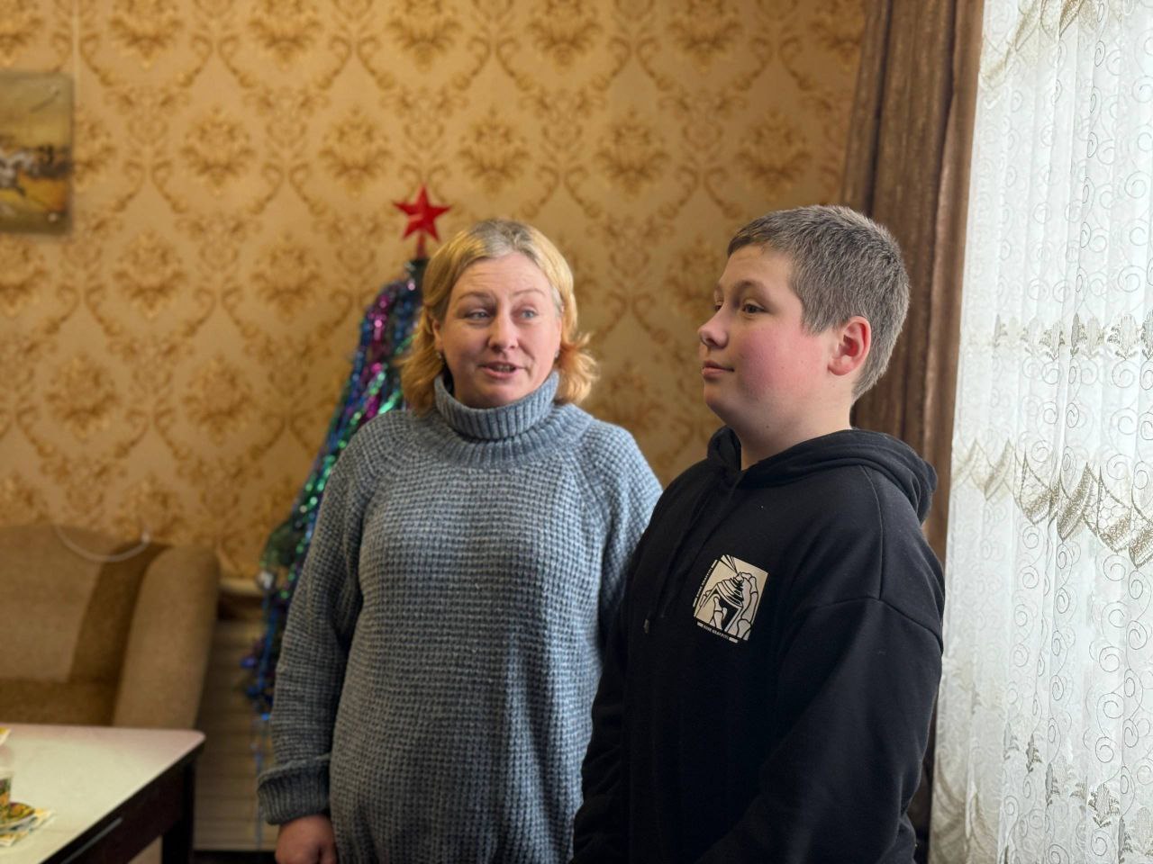 Вячеслав Гладков: Сегодня приехал в село Головино Белгородского округа поздравить с праздниками Ивана Еремия Вячеслав Гладков: Сегодня приехал в село Головино Белгородского округа поздравить с праздниками Ивана Еремия