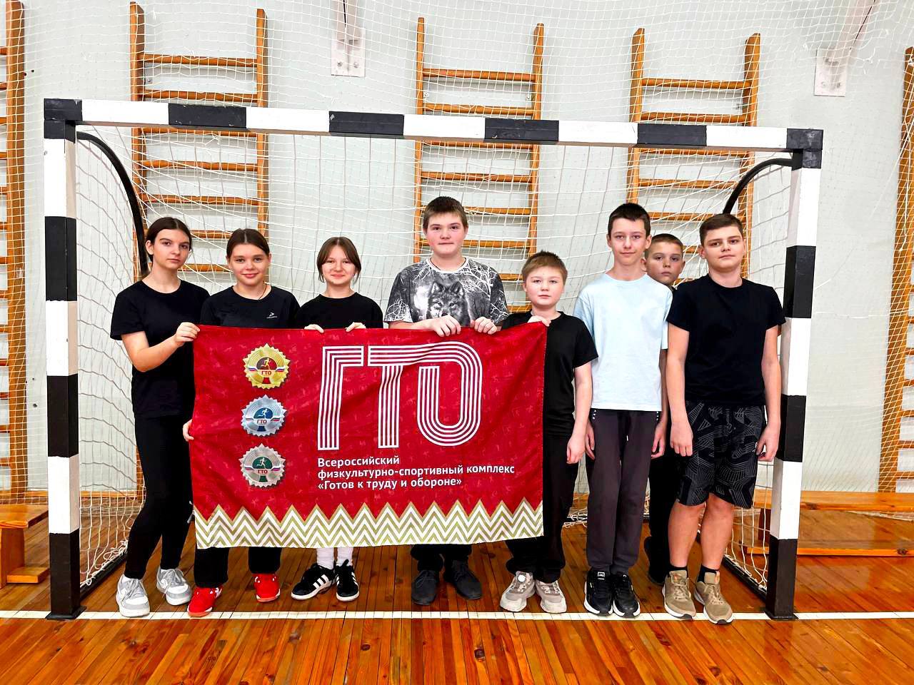 В нашем округе активно развивается физкультурно-спортивное движение в рамках Всероссийского комплекса «Готов к труду и обороне!» В нашем округе активно развивается физкультурно-спортивное движение в рамках Всероссийского комплекса «Готов к труду и обороне!»