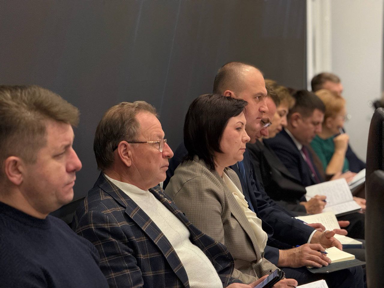 Вячеслав Гладков: Утром подвели итоги работы по ликвидации последствий обстрелов инфраструктурных объектов Белгородской области Вячеслав Гладков: Утром подвели итоги работы по ликвидации последствий обстрелов инфраструктурных объектов Белгородской области