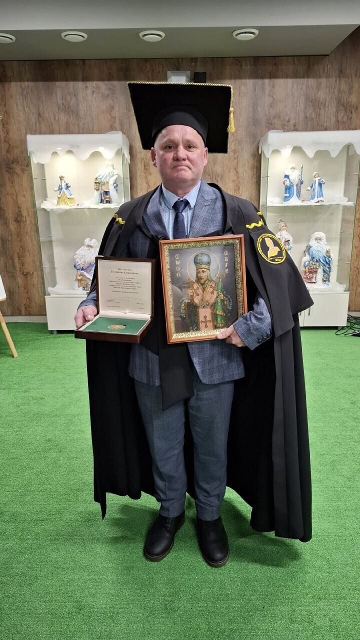 9 января, в день рождения дважды Героя Социалистического Труда Василия Яковлевича Горина, в Белгородской области состоялось торжественное вручение главной сельскохозяйственной награды региона, которая уже 24 года служит... 9 января, в день рождения дважды Героя Социалистического Труда Василия Яковлевича Горина, в Белгородской области состоялось торжественное вручение главной сельскохозяйственной награды региона, которая уже 24 года служит...