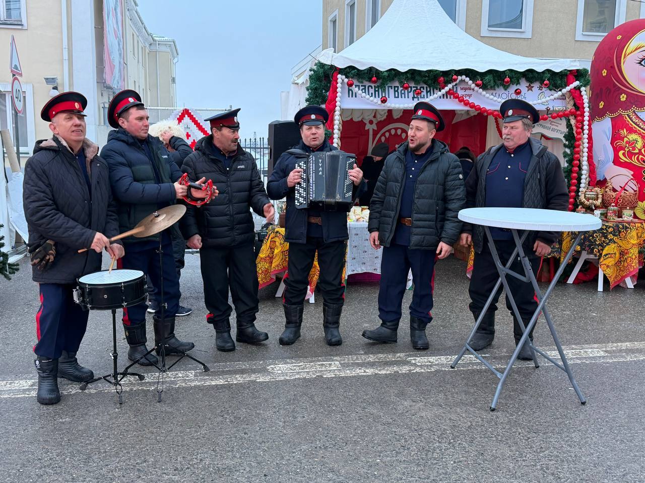 В ночь с 13 на 14 января в России празднуется Старый Новый год В ночь с 13 на 14 января в России празднуется Старый Новый год