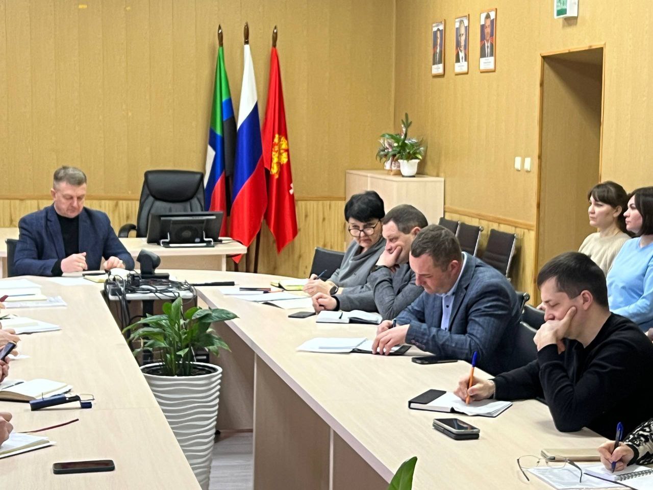 В администрации Борисовского муниципального округа состоялось первое в 2026 году рабочее совещание с руководителями структурных подразделений и территориальных отделов В администрации Борисовского муниципального округа состоялось первое в 2026 году рабочее совещание с руководителями структурных подразделений и территориальных отделов