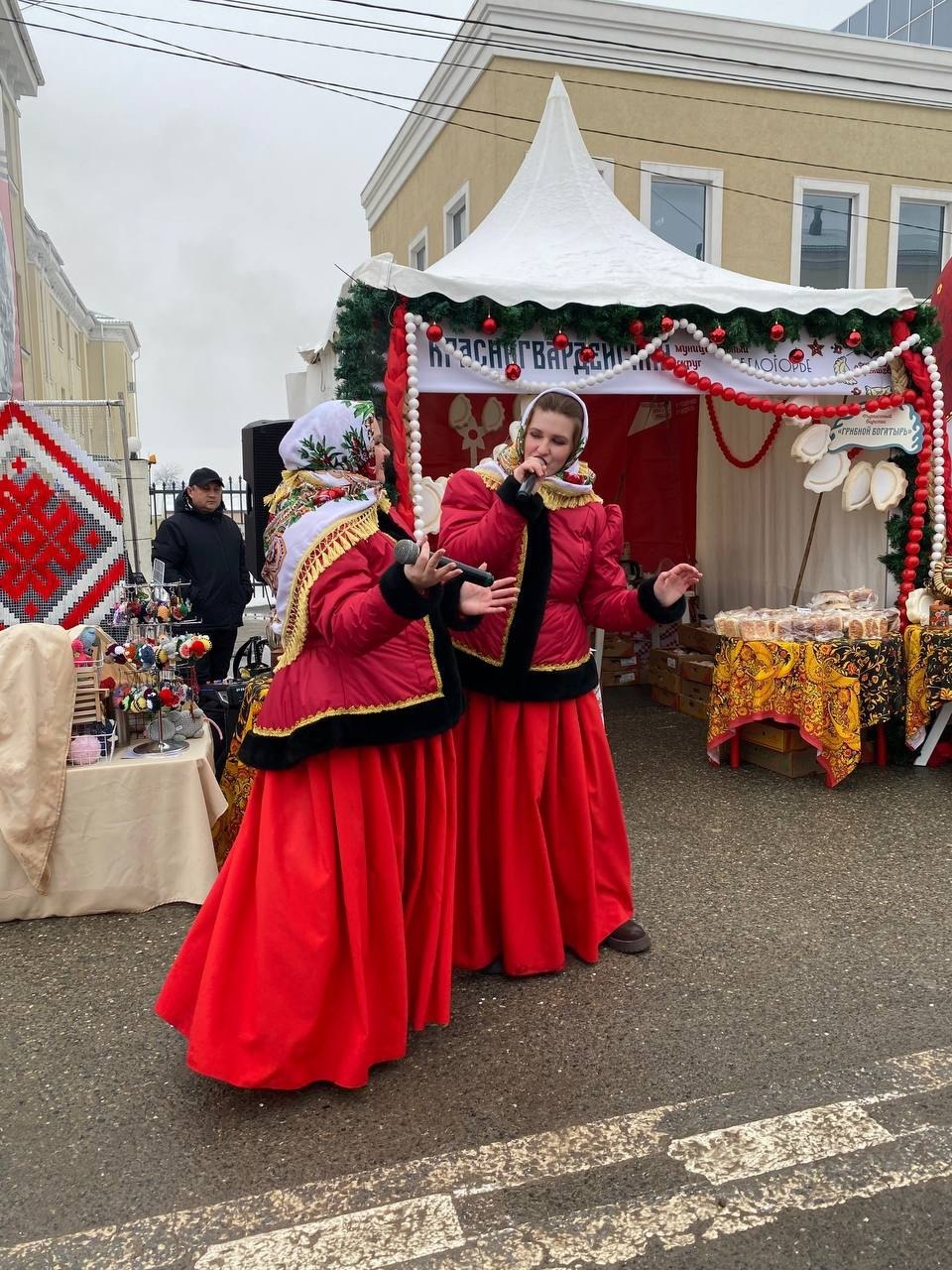 В ночь с 13 на 14 января в России празднуется Старый Новый год В ночь с 13 на 14 января в России празднуется Старый Новый год