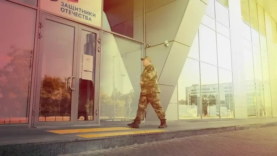 Два с половиной года Фонд «Защитники Отечества» помогает ветеранам СВО и членам их семей по всей России