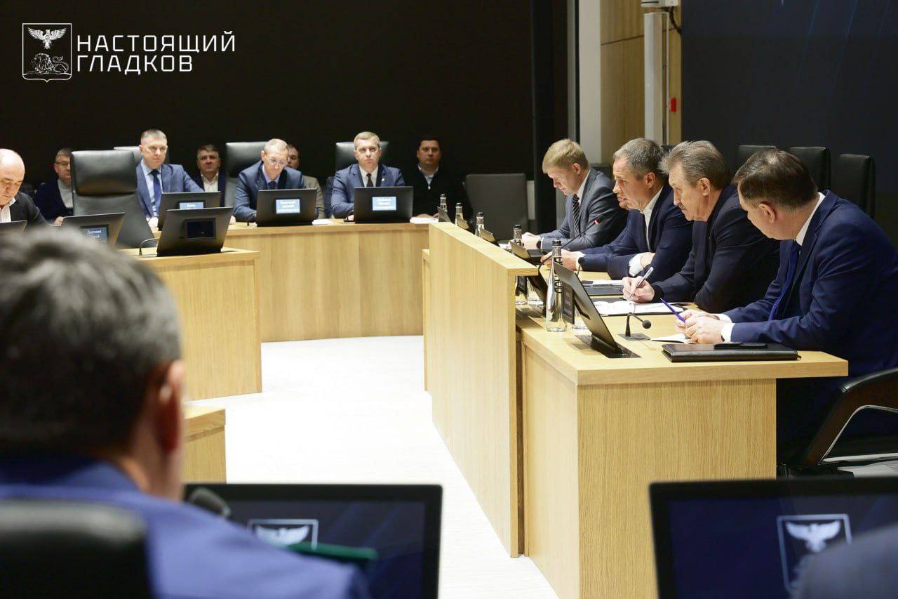 Михаил Лобазнов: Принял участие в итоговом совещании с губернатором Вячеславом Владимировичем Гладковым, посвящённом борьбе с коррупцией Михаил Лобазнов: Принял участие в итоговом совещании с губернатором Вячеславом Владимировичем Гладковым, посвящённом борьбе с коррупцией