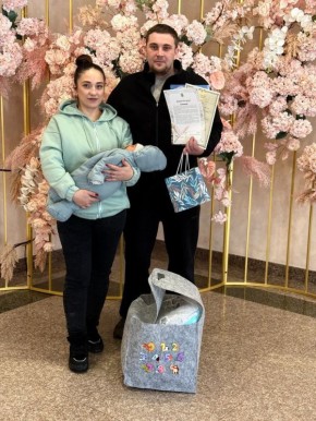 ����� 9 000 ����� �� ������������ ������� �������� ������� � ������ ��������