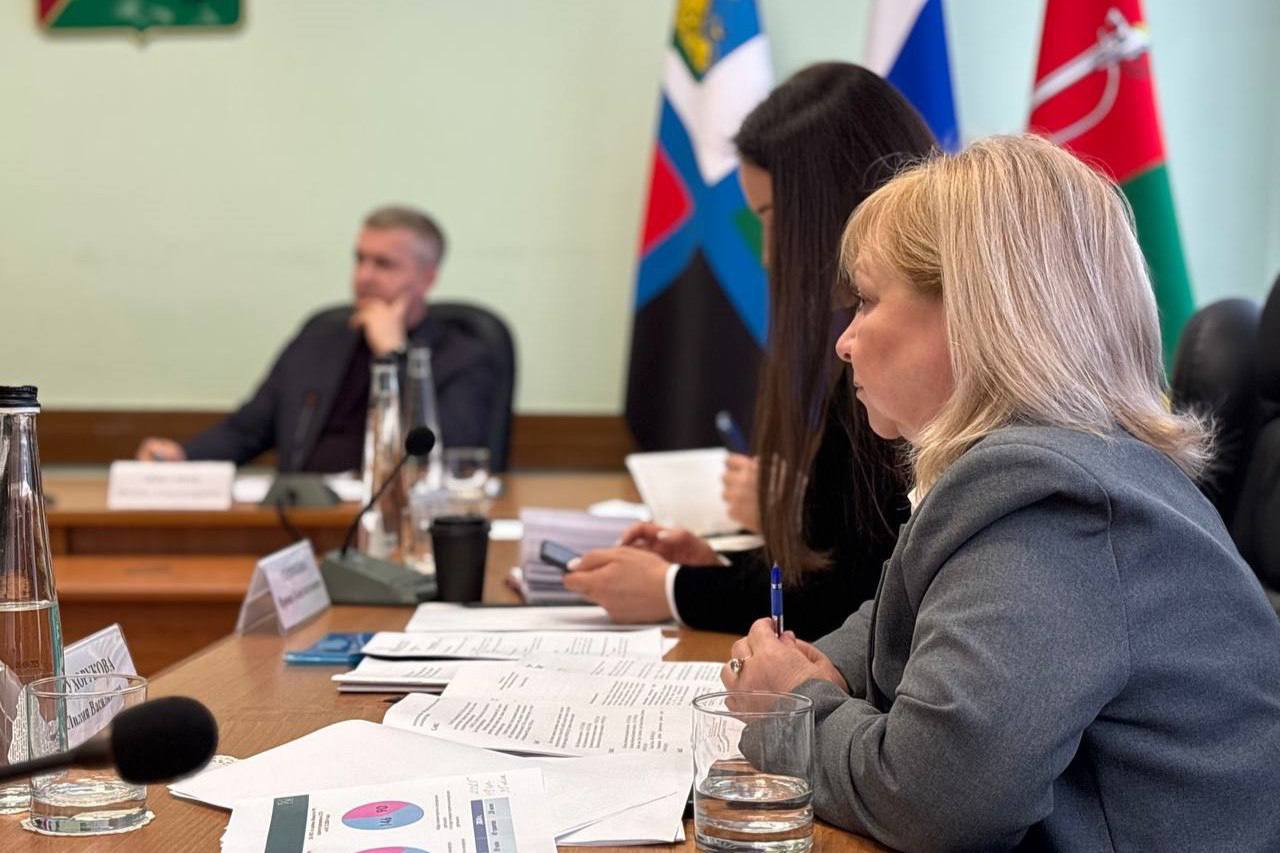 Анна Куташова: Вновь встретилась с руководителями ресурсных центров поддержки некоммерческих организаций Старооскольского округа Анна Куташова: Вновь встретилась с руководителями ресурсных центров поддержки некоммерческих организаций Старооскольского округа