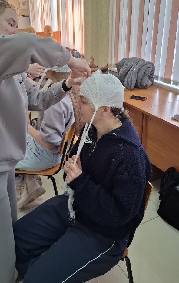 Более 30 тысяч жителей Белгородской области обучили в течение 2025 года оказанию первой помощи специалисты регионального Центра медицины катастроф Более 30 тысяч жителей Белгородской области обучили в течение 2025 года оказанию первой помощи специалисты регионального Центра медицины катастроф