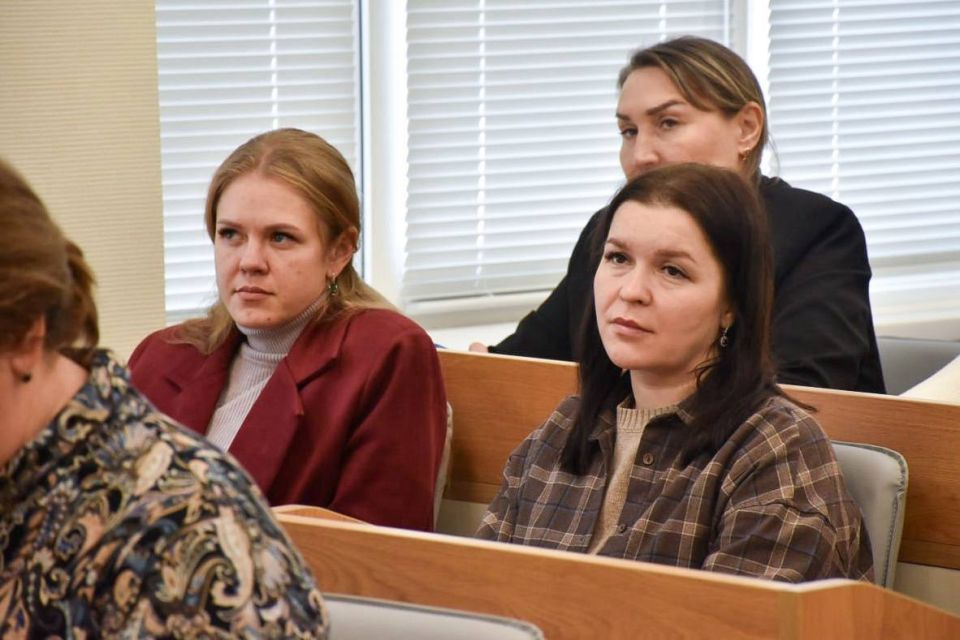 Андрей Миськов: Провели рабочее совещание с сотрудниками управления физической культуры, спорта и молодёжной политики Андрей Миськов: Провели рабочее совещание с сотрудниками управления физической культуры, спорта и молодёжной политики