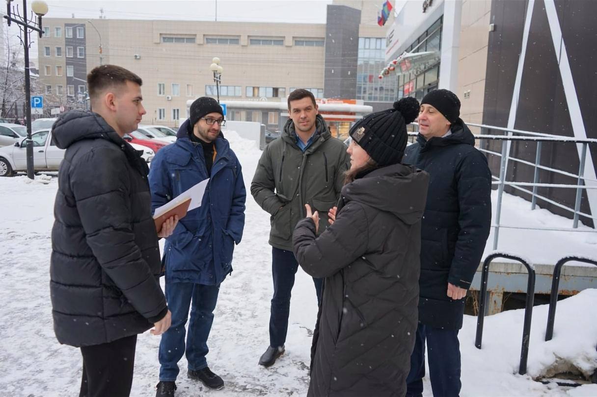 Дублёр заместителя губернатора - министра цифрового развития Данил Золотарев посетил контакт-центр МФЦ Дублёр заместителя губернатора - министра цифрового развития Данил Золотарев посетил контакт-центр МФЦ