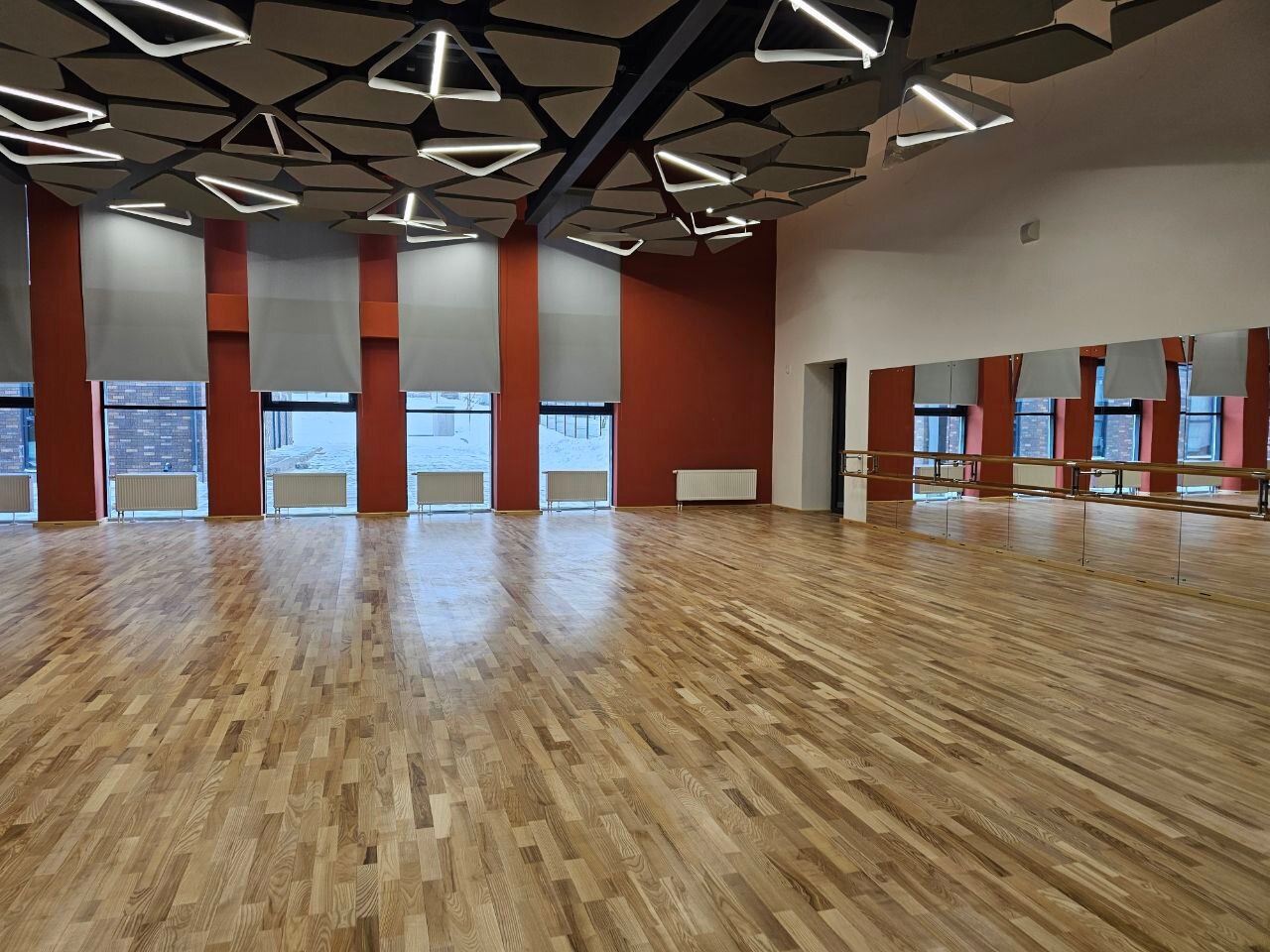 Сегодня в правительстве Белгородской области проходит День дублёра, и министерством строительства области руководит дублер министра Фесенко Даниил Сегодня в правительстве Белгородской области проходит День дублёра, и министерством строительства области руководит дублер министра Фесенко Даниил