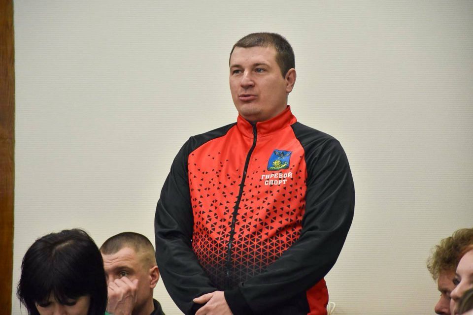 Андрей Миськов: Провели рабочее совещание с сотрудниками управления физической культуры, спорта и молодёжной политики Андрей Миськов: Провели рабочее совещание с сотрудниками управления физической культуры, спорта и молодёжной политики