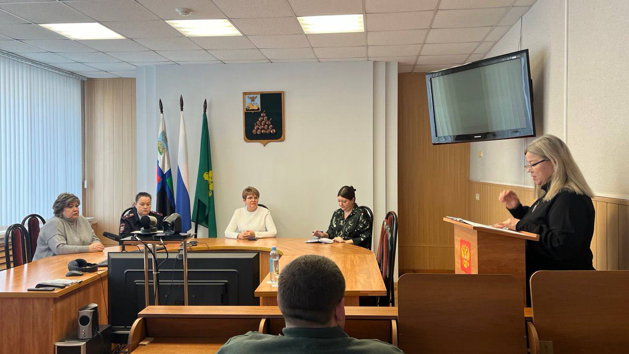 Галина Пятых: День в Валуйском округе. Сегодняшний рабочий день в Валуйском муниципальном округе был насыщенным и очень важным Галина Пятых: День в Валуйском округе. Сегодняшний рабочий день в Валуйском муниципальном округе был насыщенным и очень важным