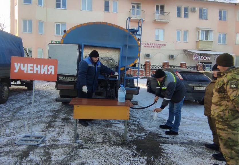 Светлана Халеева: В Алексеевке прошли учения по подвозу питьевой и технической воды для населения Светлана Халеева: В Алексеевке прошли учения по подвозу питьевой и технической воды для населения
