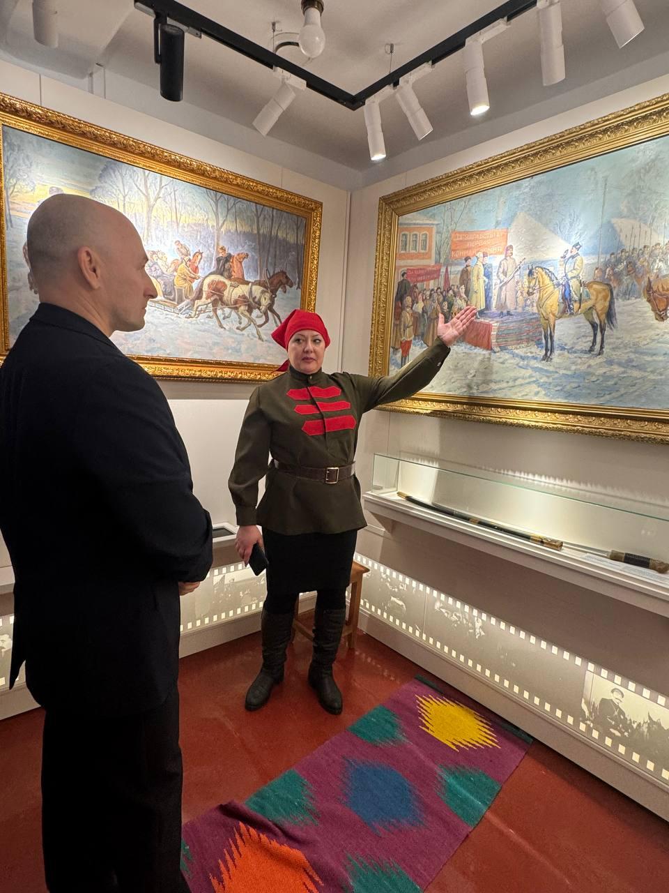 Николай Стариков: Сталин, Первая конная армия и Музей Николай Стариков: Сталин, Первая конная армия и Музей