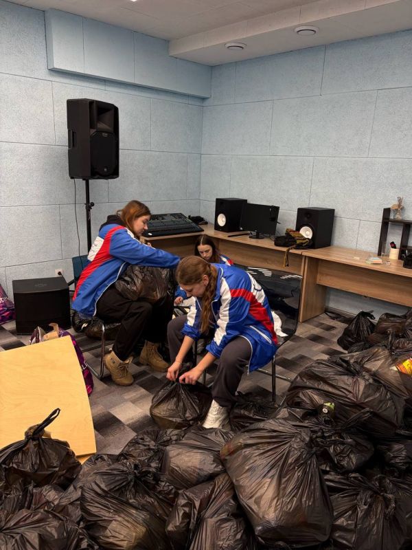 ������� �������: � ������� ���������� ����� ��� �����, ����������� � ���� ������ �������� ����� �������: �������, ������������, ���������� � ���������� ���� ���������