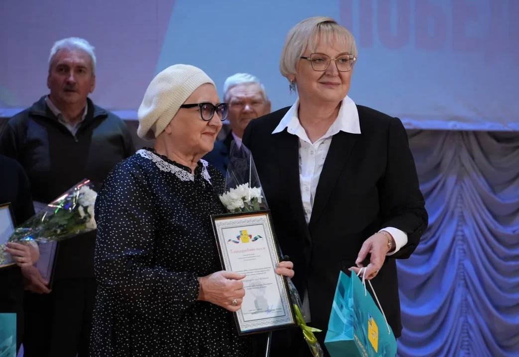 Андрей Миськов: В 83-ю годовщину со Дня освобождения города Новый Оскол от немецко-фашистских захватчиков вместе с земляками подвели итоги 2025 года, объявленного Президентом Российской Федерации Годом защитников Отечества Андрей Миськов: В 83-ю годовщину со Дня освобождения города Новый Оскол от немецко-фашистских захватчиков вместе с земляками подвели итоги 2025 года, объявленного Президентом Российской Федерации Годом защитников Отечества