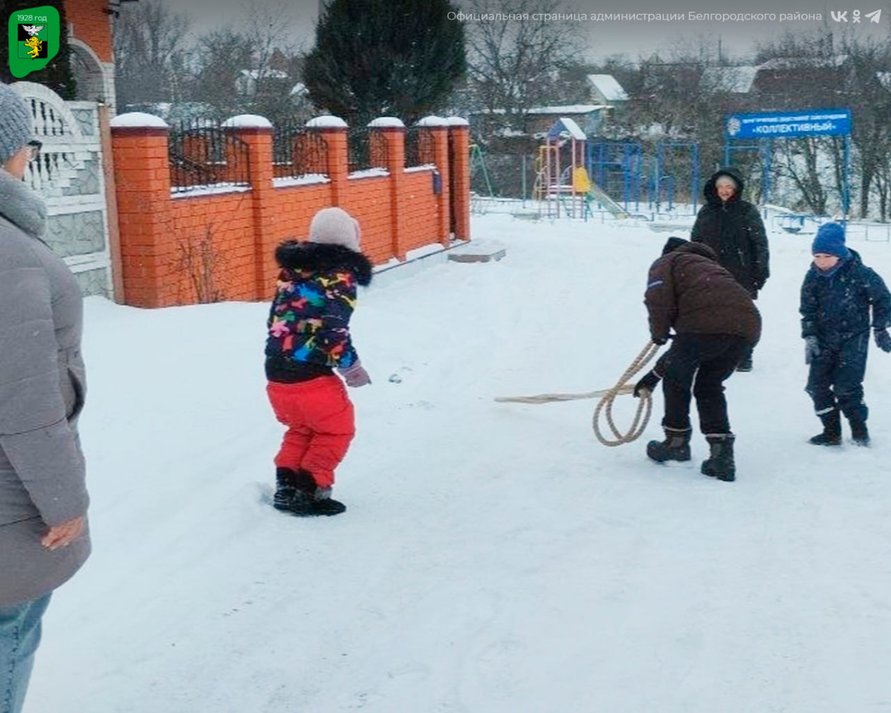 В ТОСах нашего муниципалитета состоялся праздник книги и дружбы с библиобусом В ТОСах нашего муниципалитета состоялся праздник книги и дружбы с библиобусом