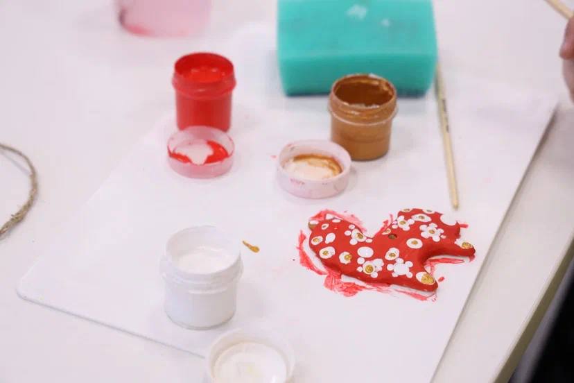 В «Креатив Тауне» проходит День народного творчества: выставки, мастер-классы и яркие перформансы В «Креатив Тауне» проходит День народного творчества: выставки, мастер-классы и яркие перформансы