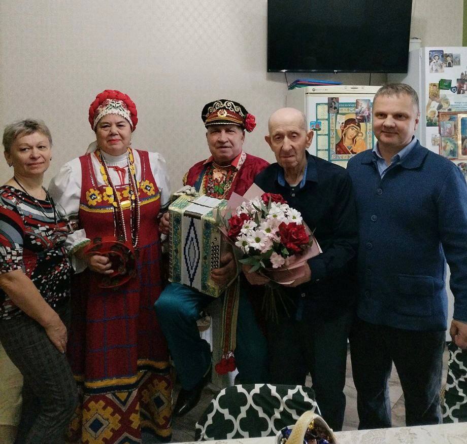 Татьяна Круглякова: 90-летний юбилей отмечает житель села Стрелецкое Владимир Александрович Ротарь