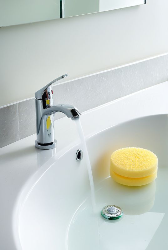 Как выбрать идеальное средство для чистки сантехники: полное руководство