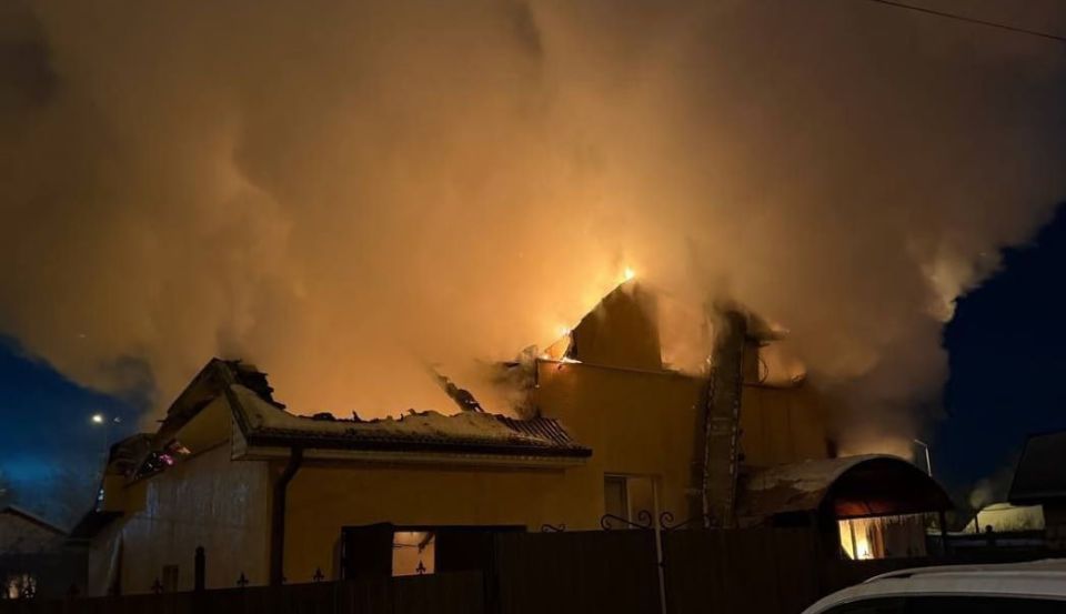 Город Старый Оскол в Белгородской области атакован беспилотниками ВСУ, сообщил губернатор региона Вячеслав Гладков