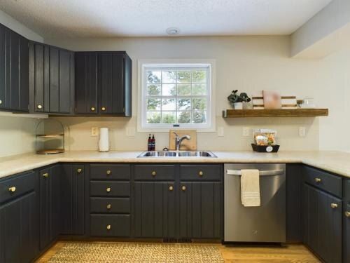 Почему стоит чаще обновлять кухонные принадлежности