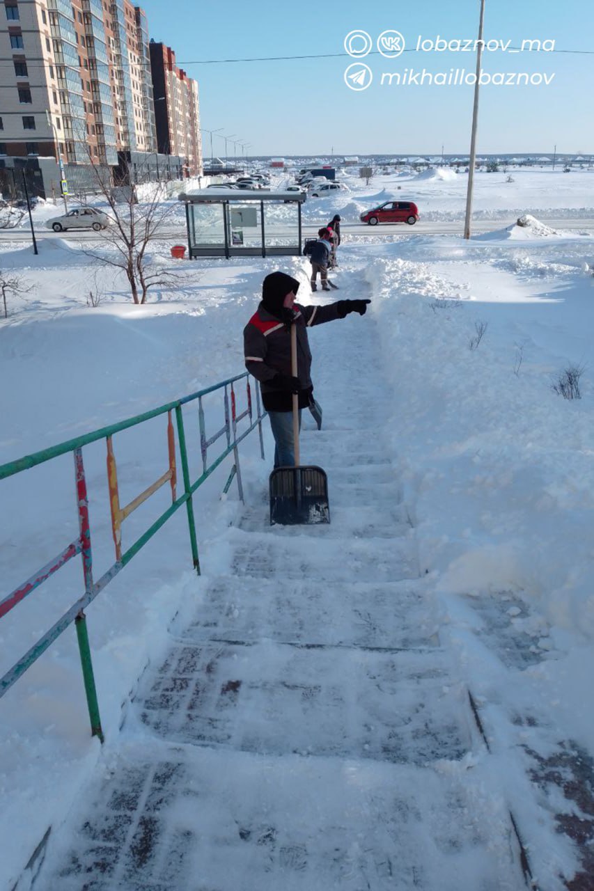 Михаил Лобазнов: Коммунальные службы округа продолжают работы по расчистке снега Михаил Лобазнов: Коммунальные службы округа продолжают работы по расчистке снега