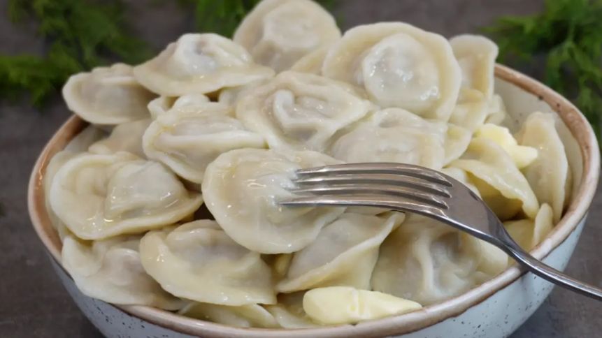 Как сделать идеальное тесто для пельменей: простые секреты