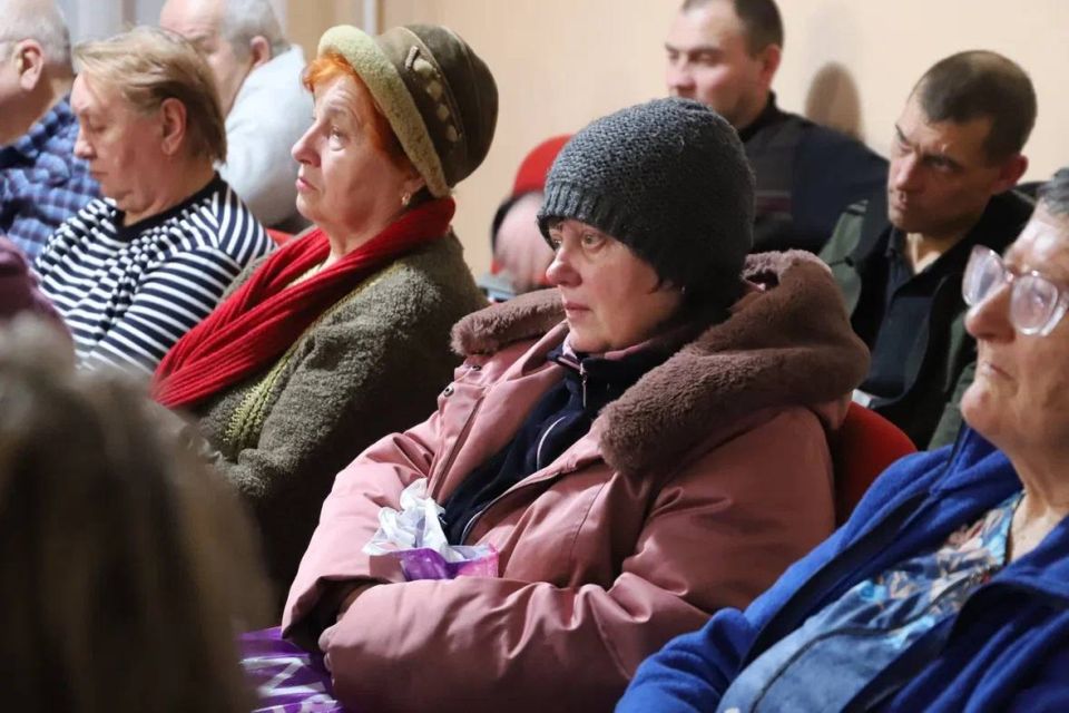 Татьяна Круглякова: Вчера вечером посетила один из пунктов временного размещения Татьяна Круглякова: Вчера вечером посетила один из пунктов временного размещения