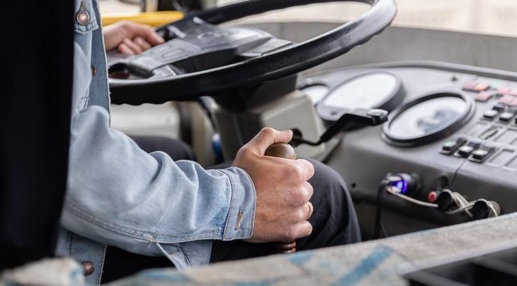 Белгородка пожаловалась главе региона, что её сына высадили в мороз из автобуса