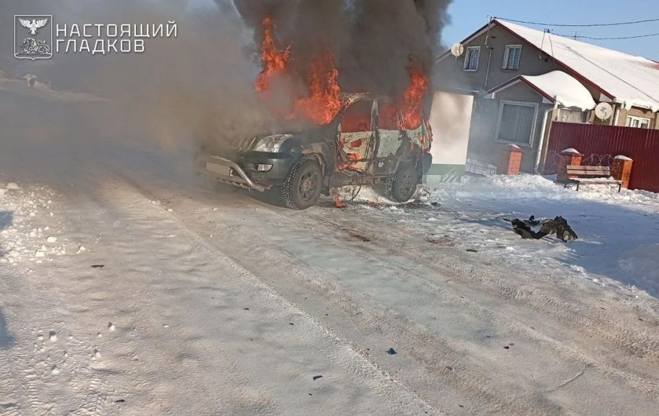 Два человека пострадали в результате ударов ВСУ по автомобилям в Новостроевке-Первой и Белянке в Белгородской области, сообщает губернатор Гладков