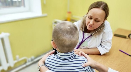 Белгородские власти планируют трудоустроить в сёла 40 медиков по федеральным программам