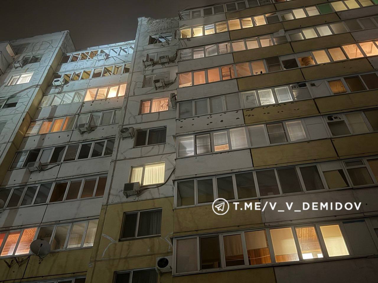 Мэр Валентин Демидов сообщил, что после ракетного обстрела Белгорода зафиксированы отключения электроэнергии, подачи тепла и воды Мэр Валентин Демидов сообщил, что после ракетного обстрела Белгорода зафиксированы отключения электроэнергии, подачи тепла и воды