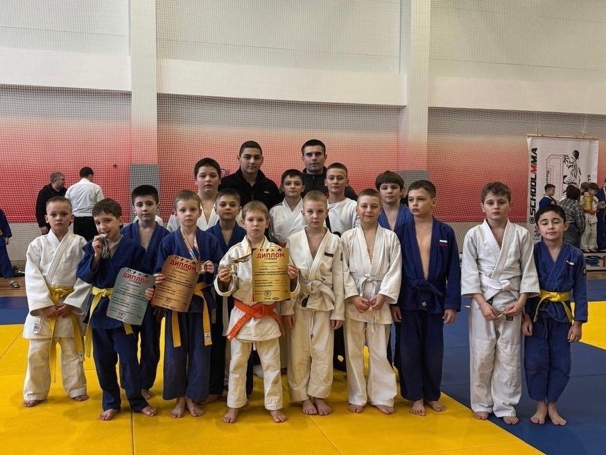 В городе Губкин прошел турнир по дзюдо среди мальчиков 2016-2017 и 2014-2015 годов рождения