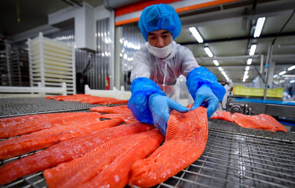 Достаточно красной рыбы для Масленицы: эксперты уверены в стабильности рынка