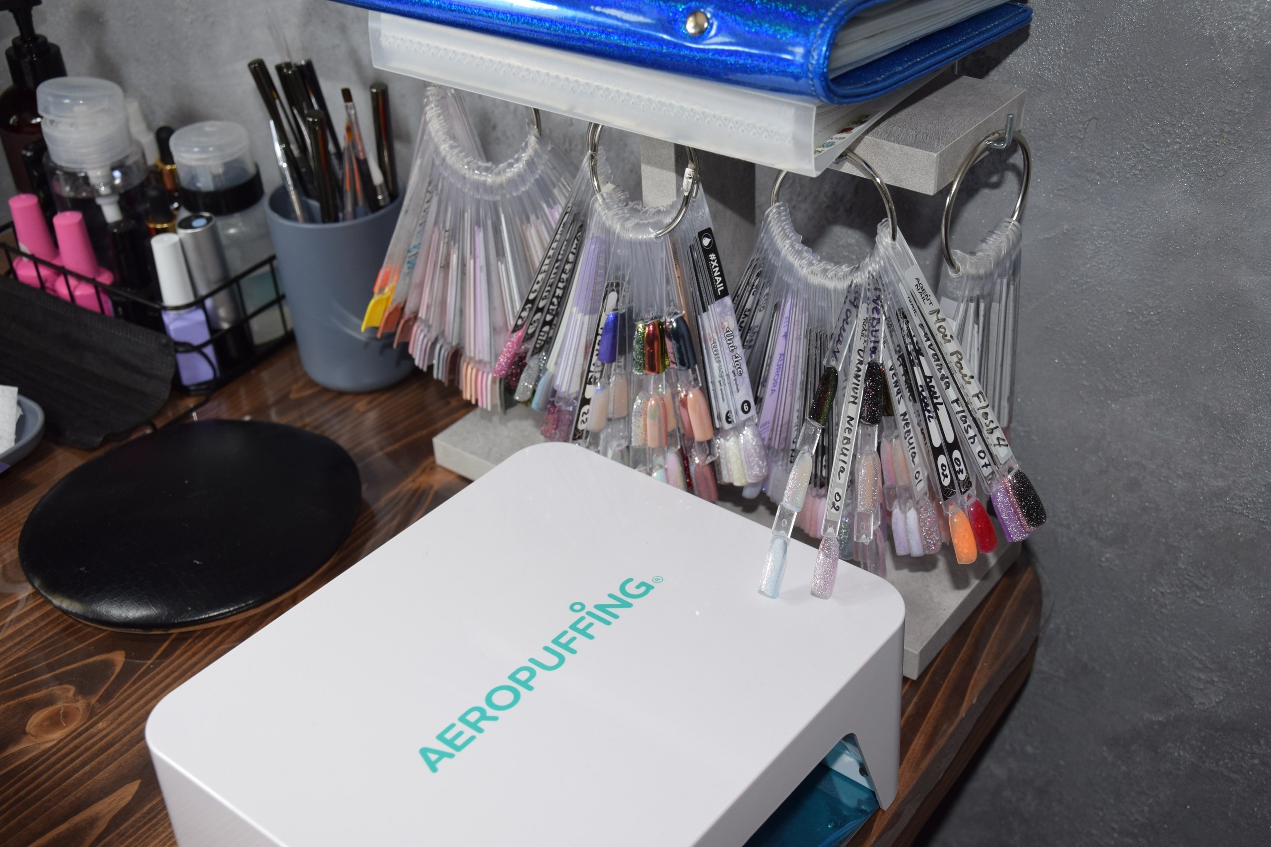 Социальный контракт помог жительнице Белого Колодезя открыть свой маникюрный кабинет Социальный контракт помог жительнице Белого Колодезя открыть свой маникюрный кабинет