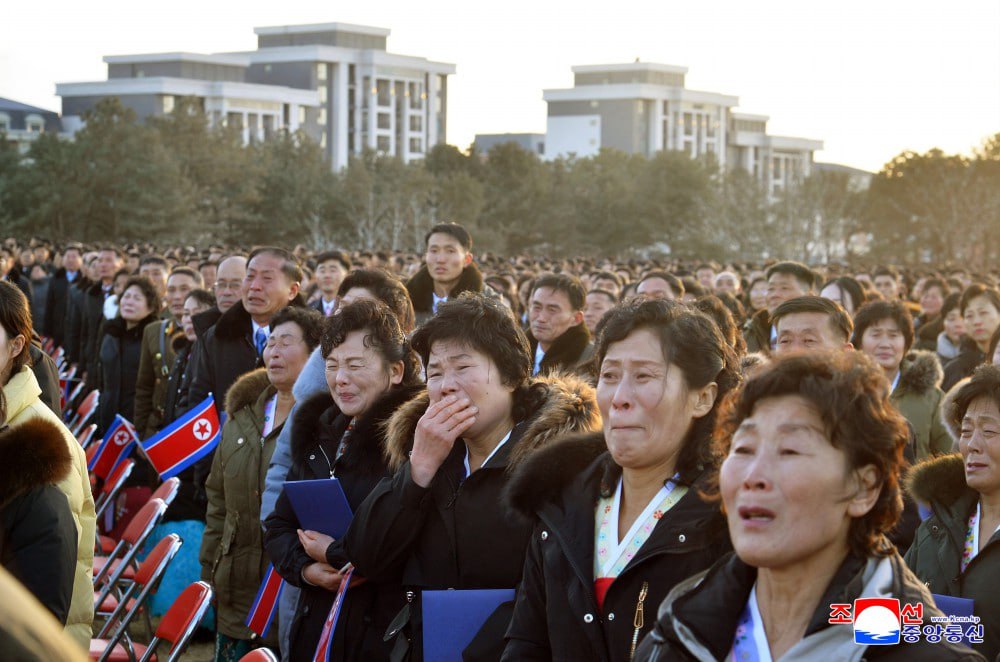 Главное к этому часу:. В Пхеньяне открыли улицу и жилой квартал, названные в честь участников освобождения Курской области Главное к этому часу:. В Пхеньяне открыли улицу и жилой квартал, названные в честь участников освобождения Курской области