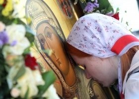 Как материнская молитва спасла расчёт на войне: реальная история и 5 простых уроков