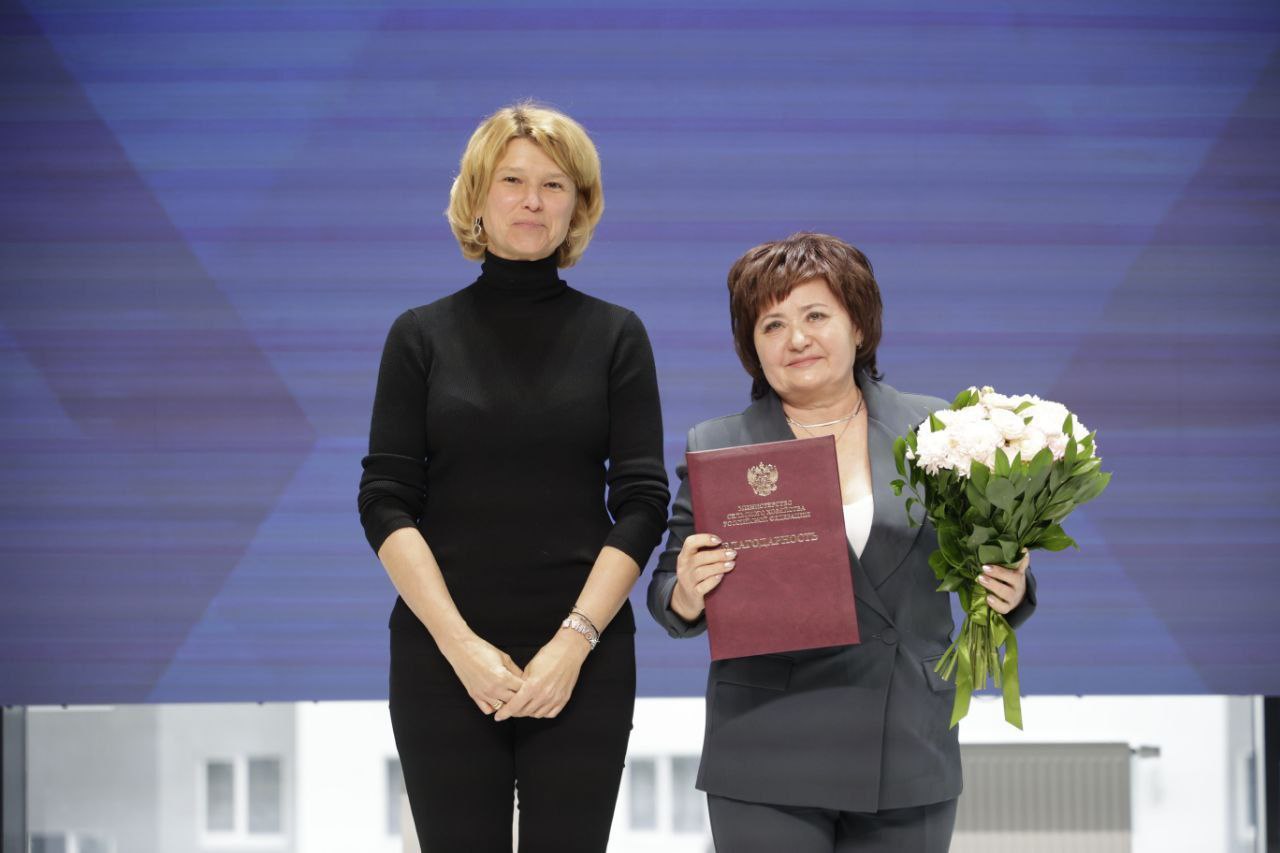 Владимир Переверзев: Гордимся нашей землячкой! Надежда Иванова отмечена Благодарностью Министерства сельского хозяйства РФ