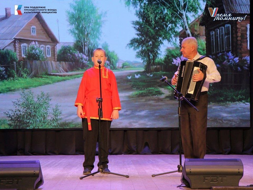 В центре культурного развития посёлка Пролетарский прошёл праздничный концерт, посвящённый Дню защитника Отечества «Позабыть мы не в праве!» В центре культурного развития посёлка Пролетарский прошёл праздничный концерт, посвящённый Дню защитника Отечества «Позабыть мы не в праве!»