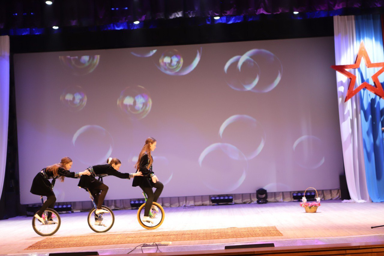 В последние дни РЦКР «Молодёжный» был наполнен особой праздничной атмосферой В последние дни РЦКР «Молодёжный» был наполнен особой праздничной атмосферой