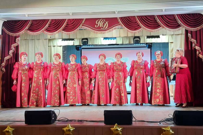 В преддверии Дня защитника Отечества в Доме Дерябина состоялся праздничный концерт «Во имя Родины» В преддверии Дня защитника Отечества в Доме Дерябина состоялся праздничный концерт «Во имя Родины»