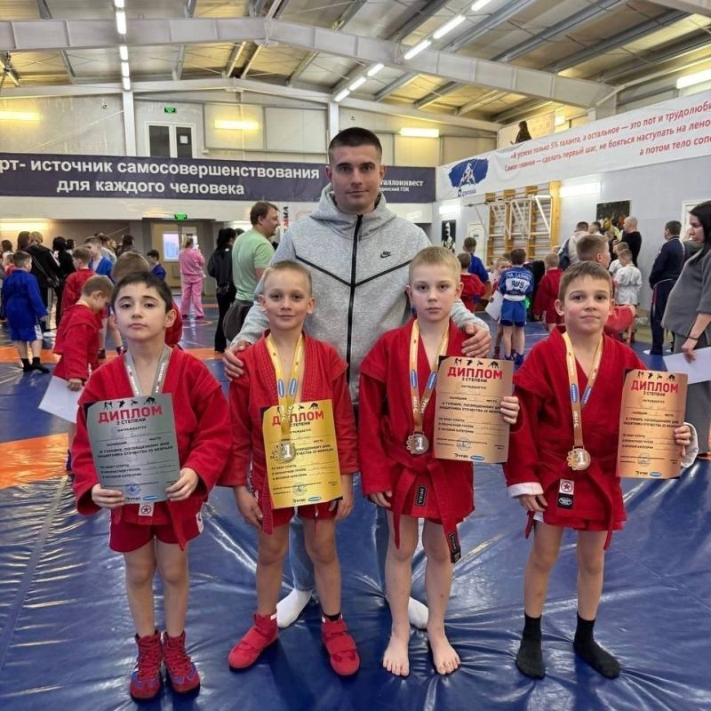 В городе Губкин состоялся турнир по самбо, посвященный празднику Дню защитника Отечества