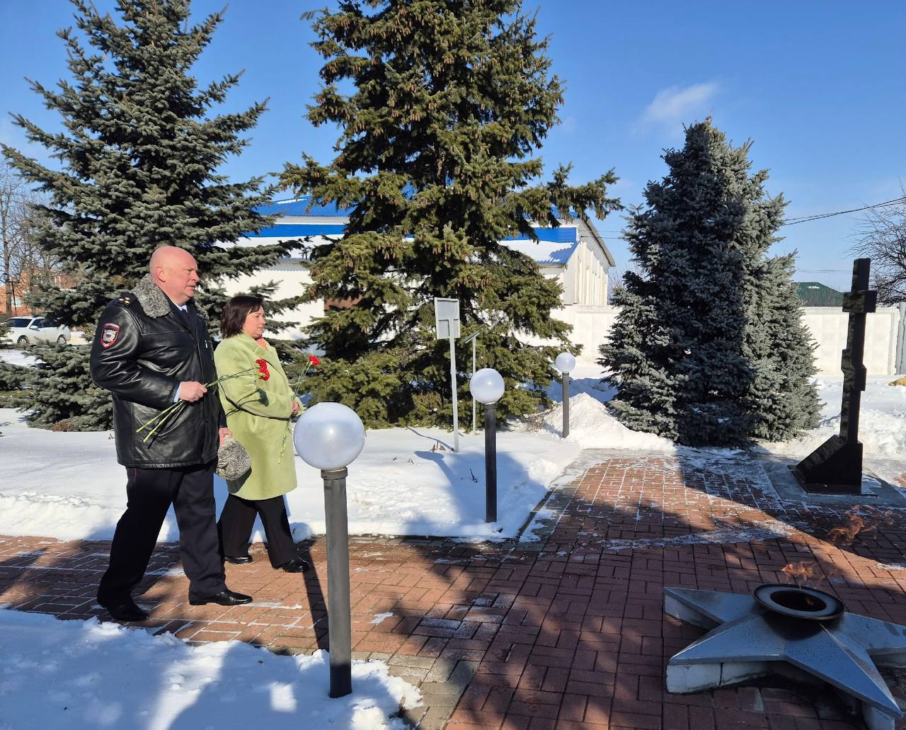 Светлана Халеева: В МБОУ «Иловская СОШ им. Героя России В. Бурцева» состоялся 23-й турнир по волейболу, посвященный памяти выпускника этой школы, Героя России Владимира Васильевича Бурцева Светлана Халеева: В МБОУ «Иловская СОШ им. Героя России В. Бурцева» состоялся 23-й турнир по волейболу, посвященный памяти выпускника этой школы, Героя России Владимира Васильевича Бурцева