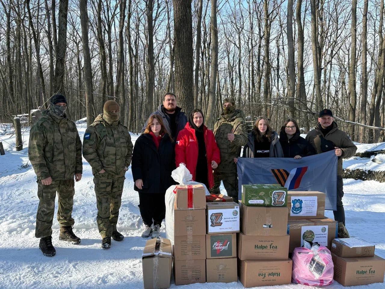 Слова благодарности и поддержка: парламентарии активно оказывают помощь военнослужащим, защищающим рубежи нашей Отчизны Слова благодарности и поддержка: парламентарии активно оказывают помощь военнослужащим, защищающим рубежи нашей Отчизны
