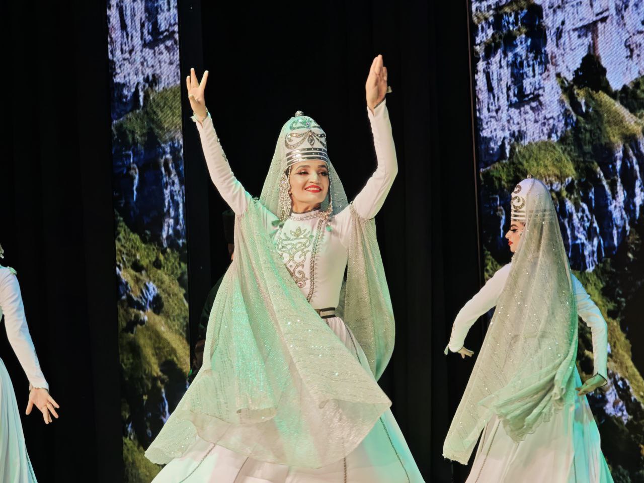 Николай Нестеров: По указу Президента Российской Федерации Владимира Владимировича Путина 2026 год объявлен Годом единства народов России Николай Нестеров: По указу Президента Российской Федерации Владимира Владимировича Путина 2026 год объявлен Годом единства народов России