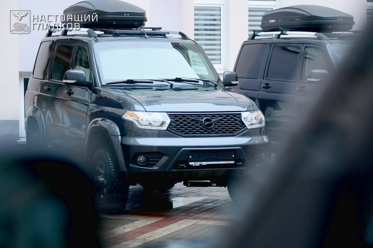 Вячеслав Гладков: Утром передали еще 6 бронированных машин повышенной проходимости, оборудованных системой РЭБ, главам приграничных муниципалитетов для защиты и безопасности жителей Вячеслав Гладков: Утром передали еще 6 бронированных машин повышенной проходимости, оборудованных системой РЭБ, главам приграничных муниципалитетов для защиты и безопасности жителей